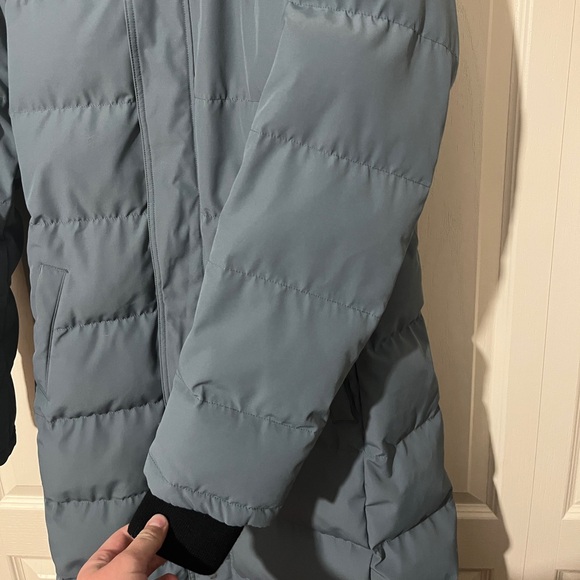 Women’s Aritzia TNA St. Anton Powder Parka Long Puffer Jacket Blue Sz. M - Picture 4 of 11